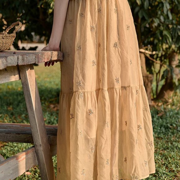 ISO Simple Retro Gwendolyn Embroidery Midi Skirt Size Small or Extra Small - Picture 4 of 4